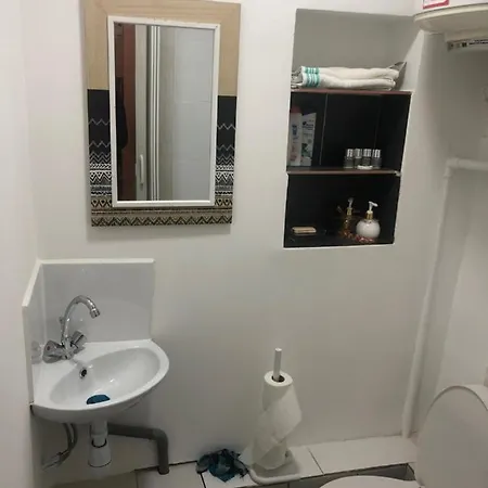 Studio 25m2 Proximite De Paris 20eme * Баньоле