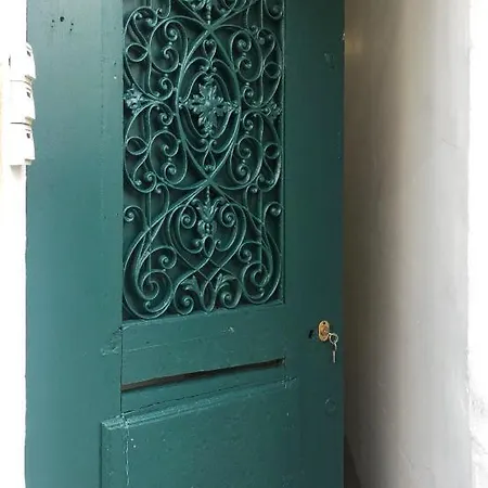 Апартаменты Studio 25m2 Proximite De Paris 20eme Баньоле