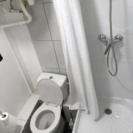 Studio 25m2 Proximite De Paris 20eme Апартаменты